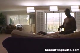 Mujeres masturbandose en en monte